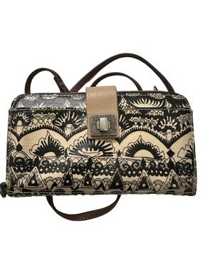 Sakroots Women's Crossbody Large Smartphone Bag Coated Canvas Black Tan Brown